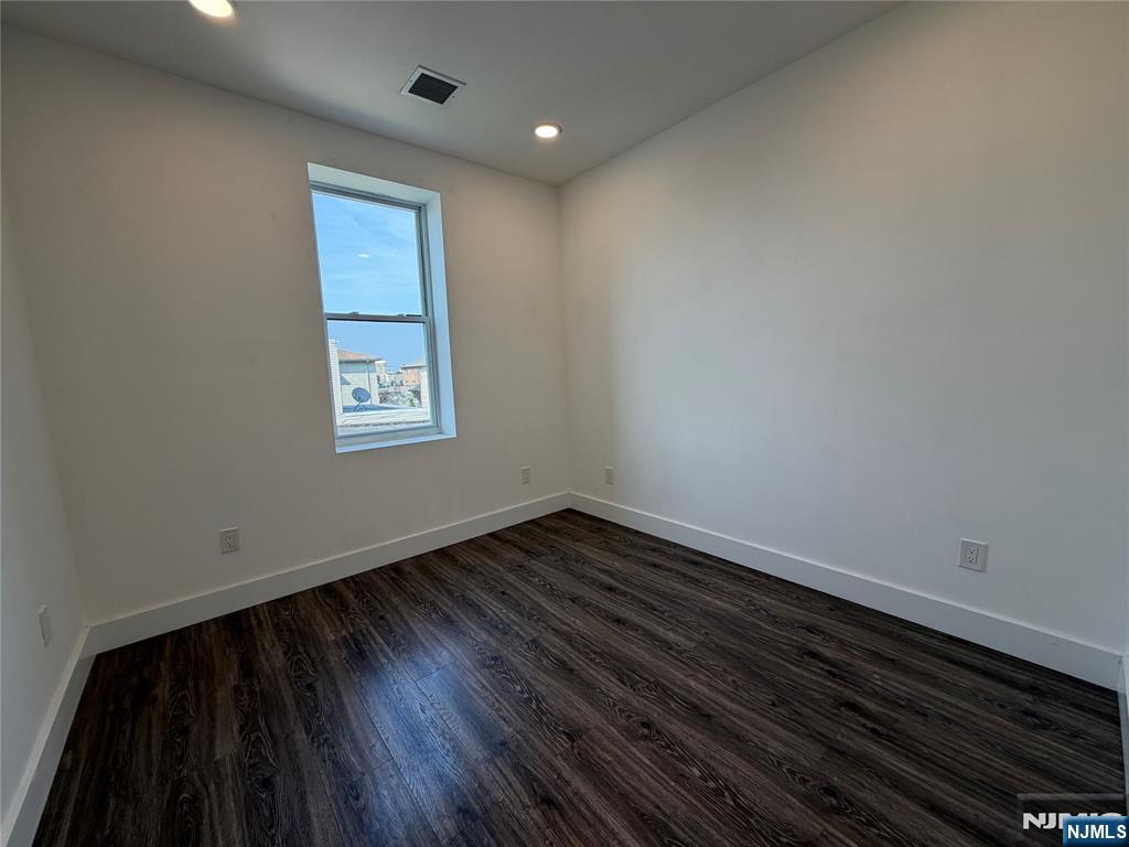 262 Walker Street 2
