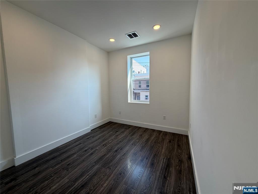 262 Walker Street 2