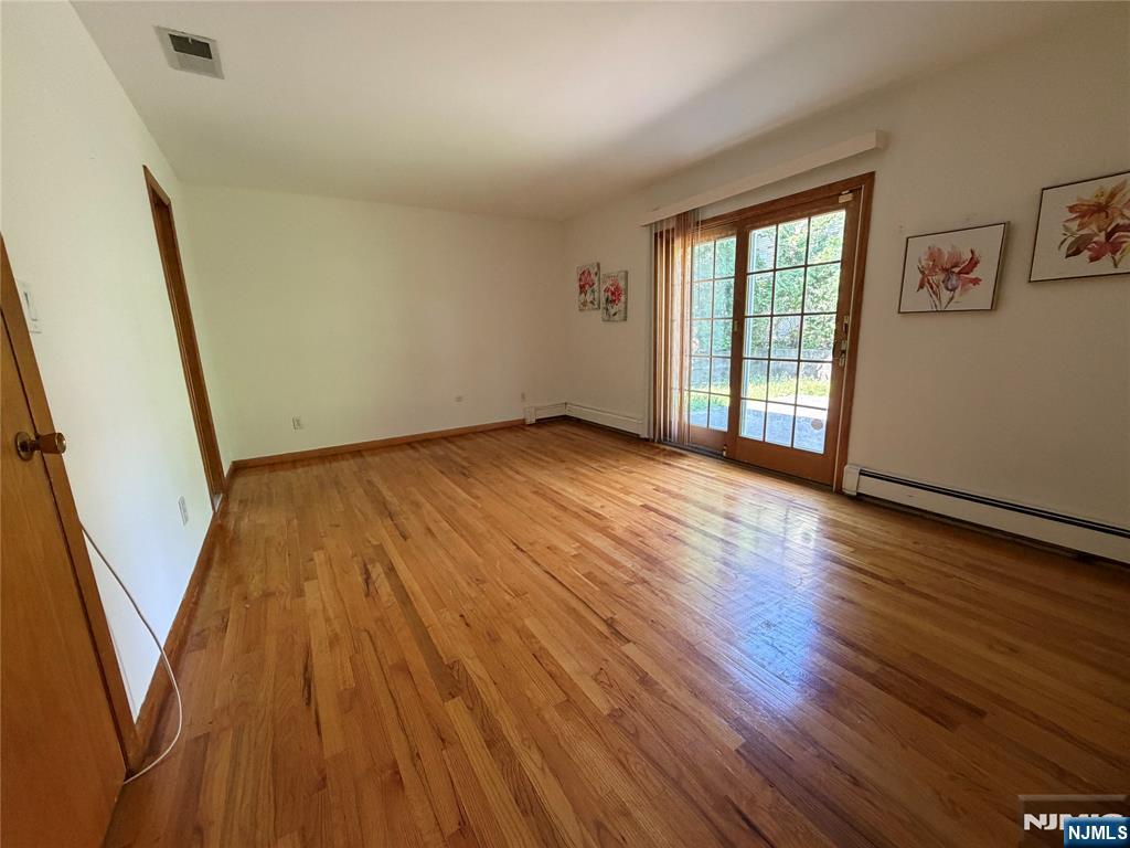 2465 2nd Street 1