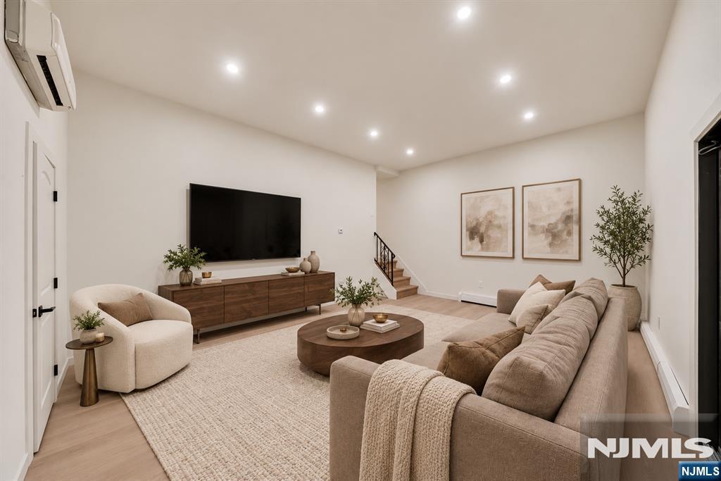 468 Morse Avenue