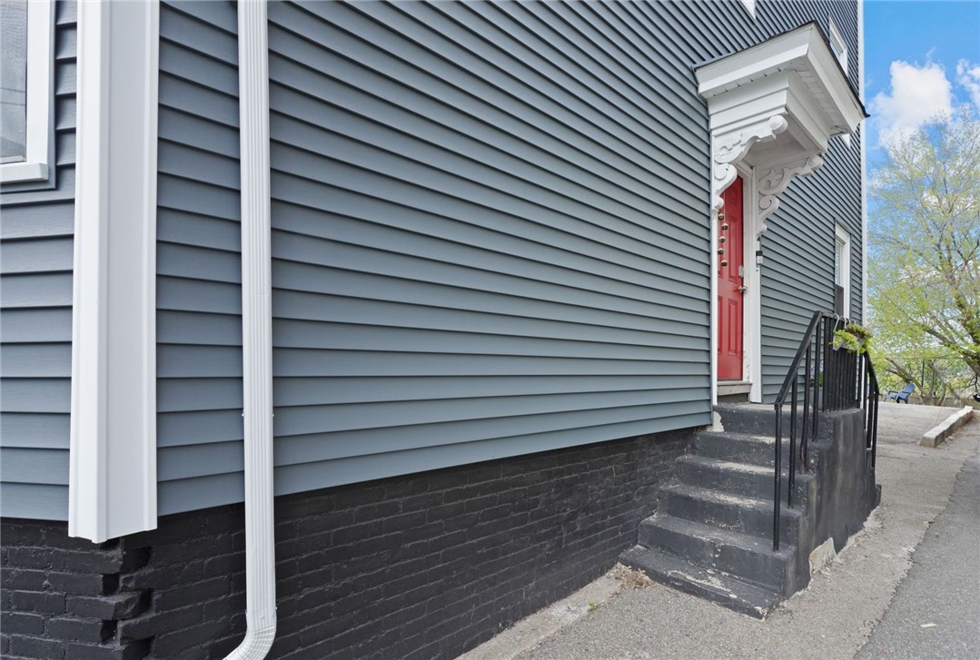 91 Ridge Street