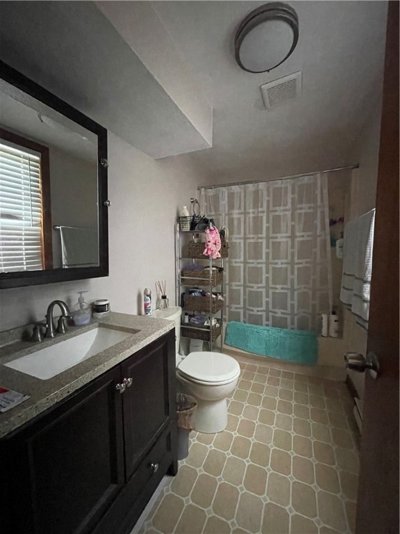 42 Fremont Street 1