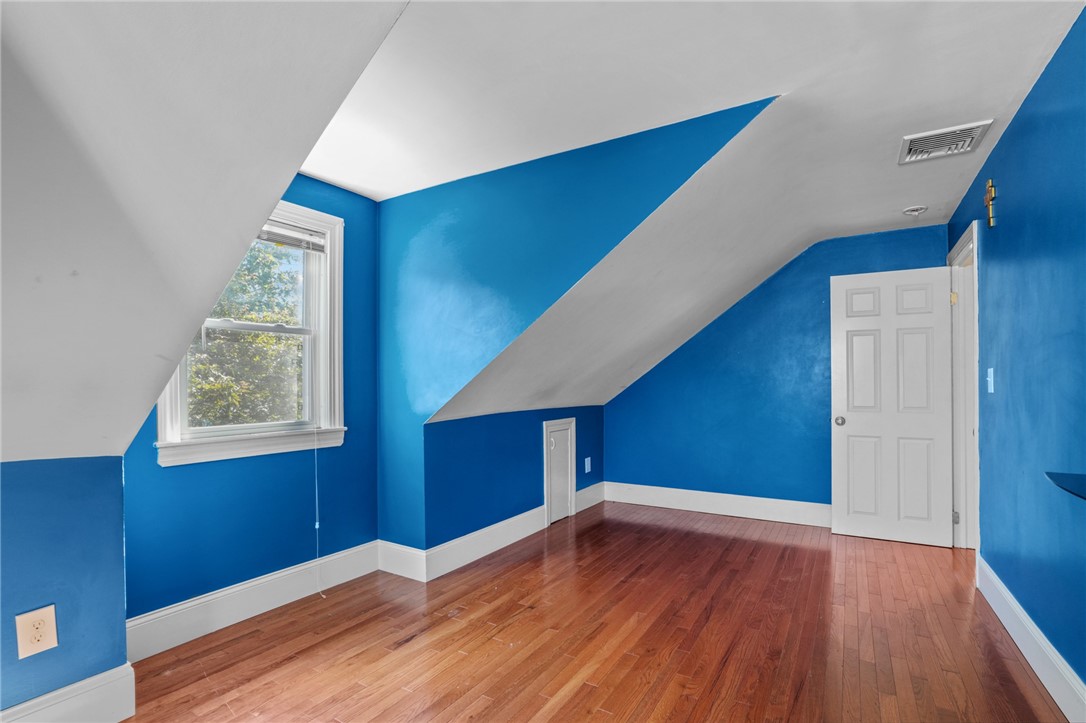 83 Sweetbriar Avenue