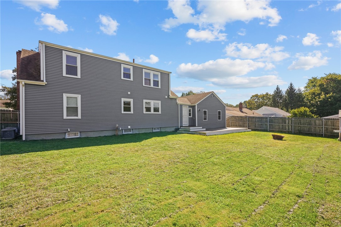 83 Sweetbriar Avenue