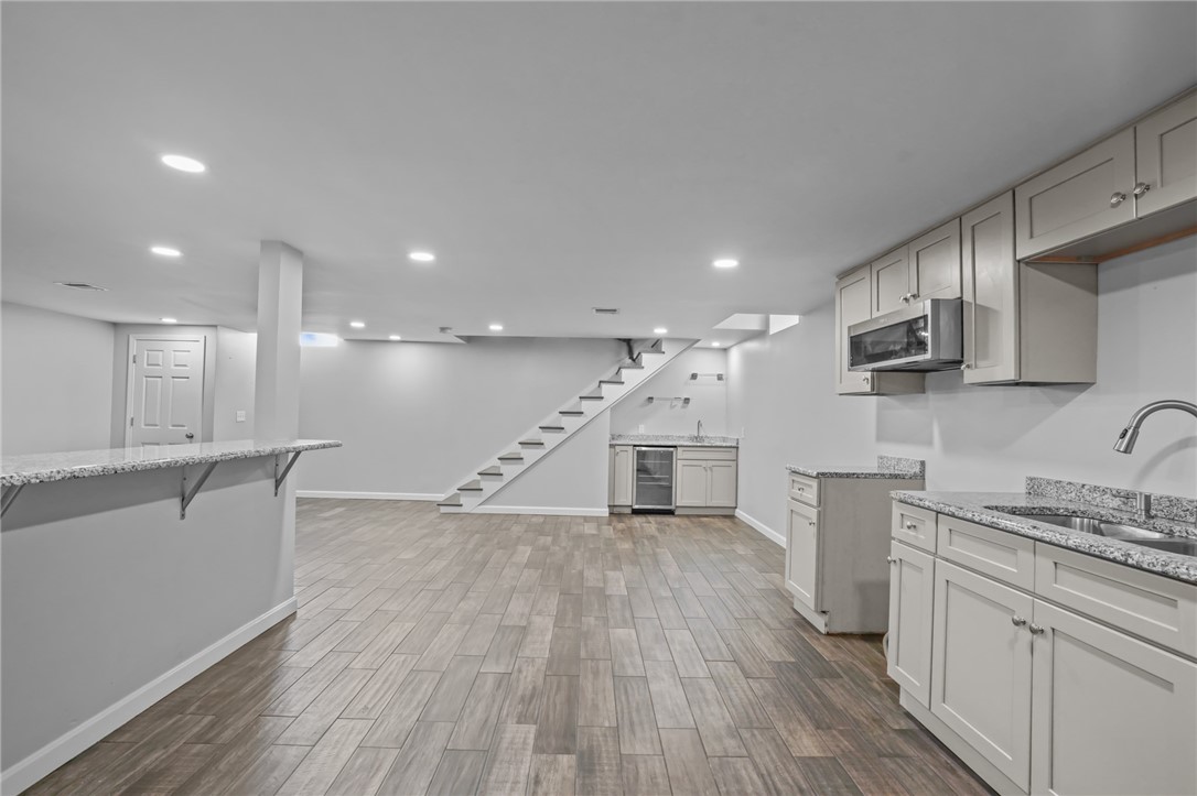 83 Sweetbriar Avenue