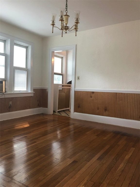 423 Wayland Avenue 425
