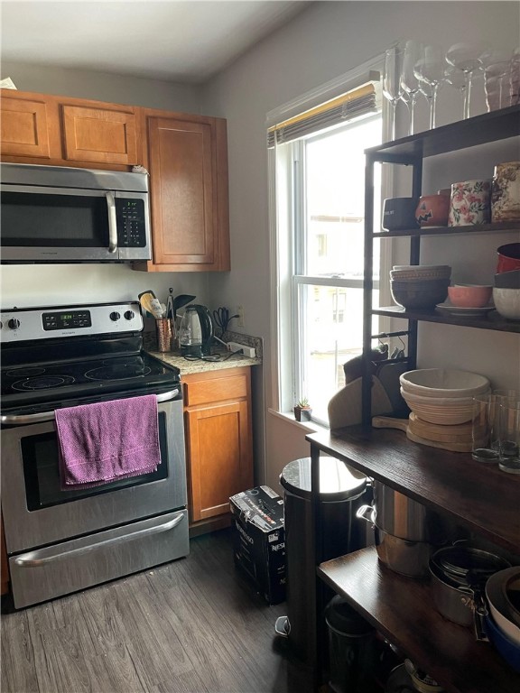 140 Courtland Street 3L