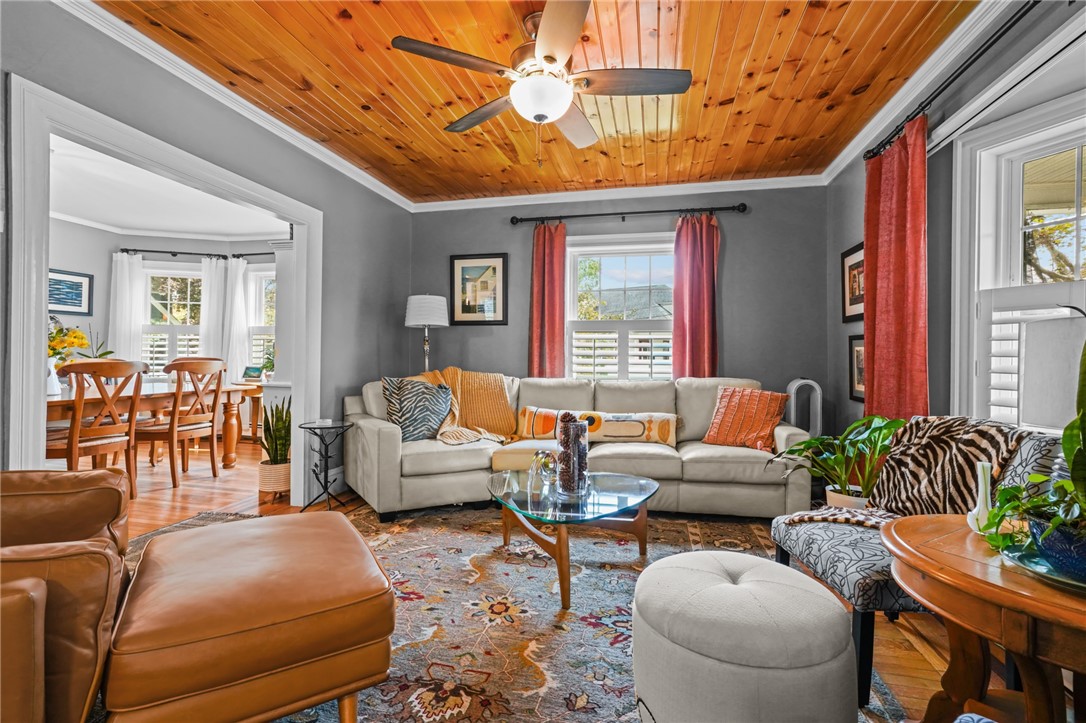 108 Pawtuxet Avenue