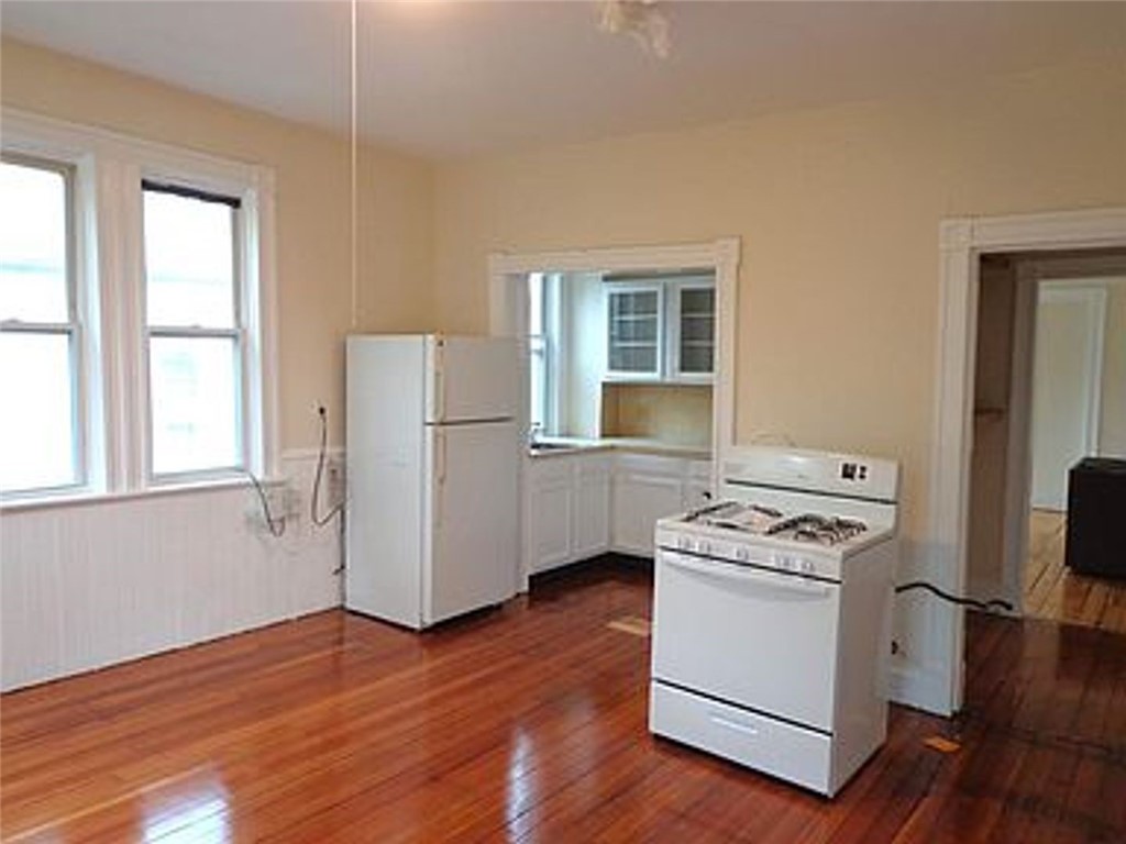 266 Wickenden Street 2