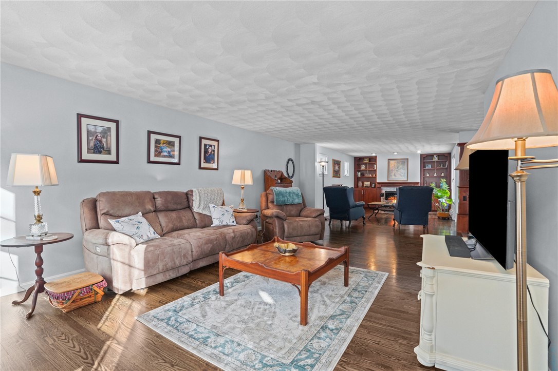 30 Parkside Drive