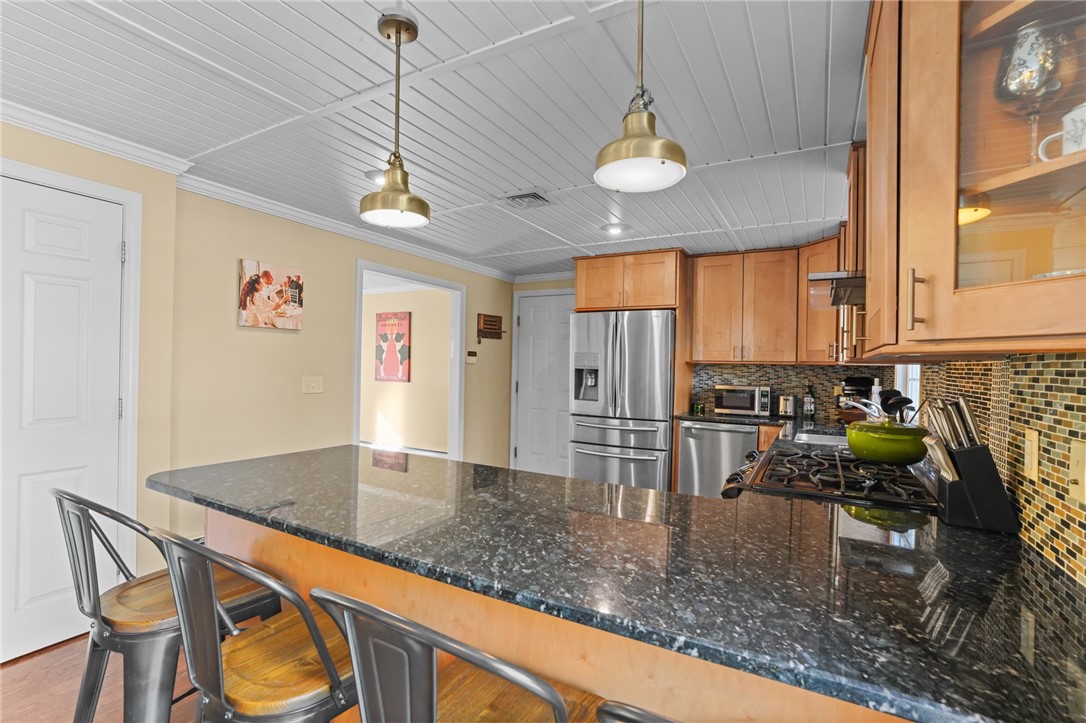 112 Greenwich Avenue