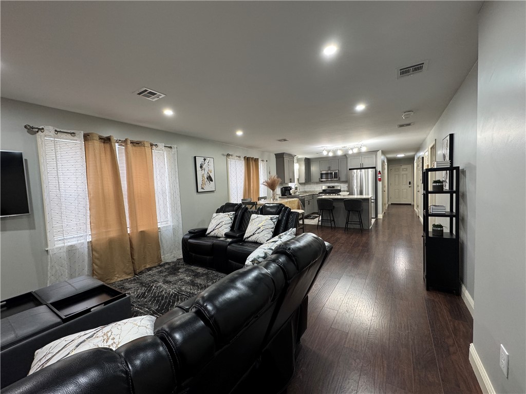 171 Bend Street 2