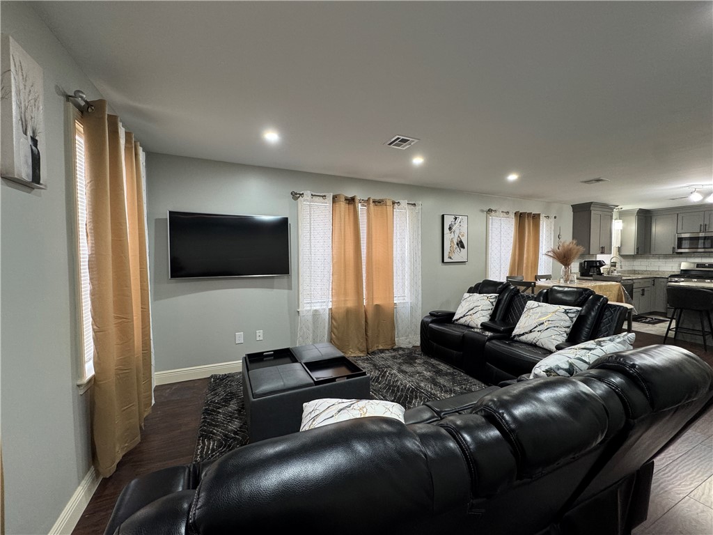171 Bend Street 2