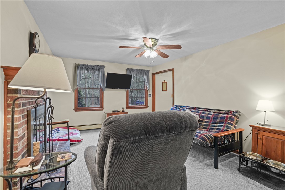 428 Steere Farm Road