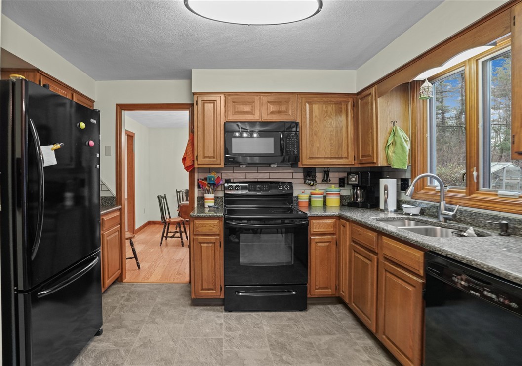 428 Steere Farm Road