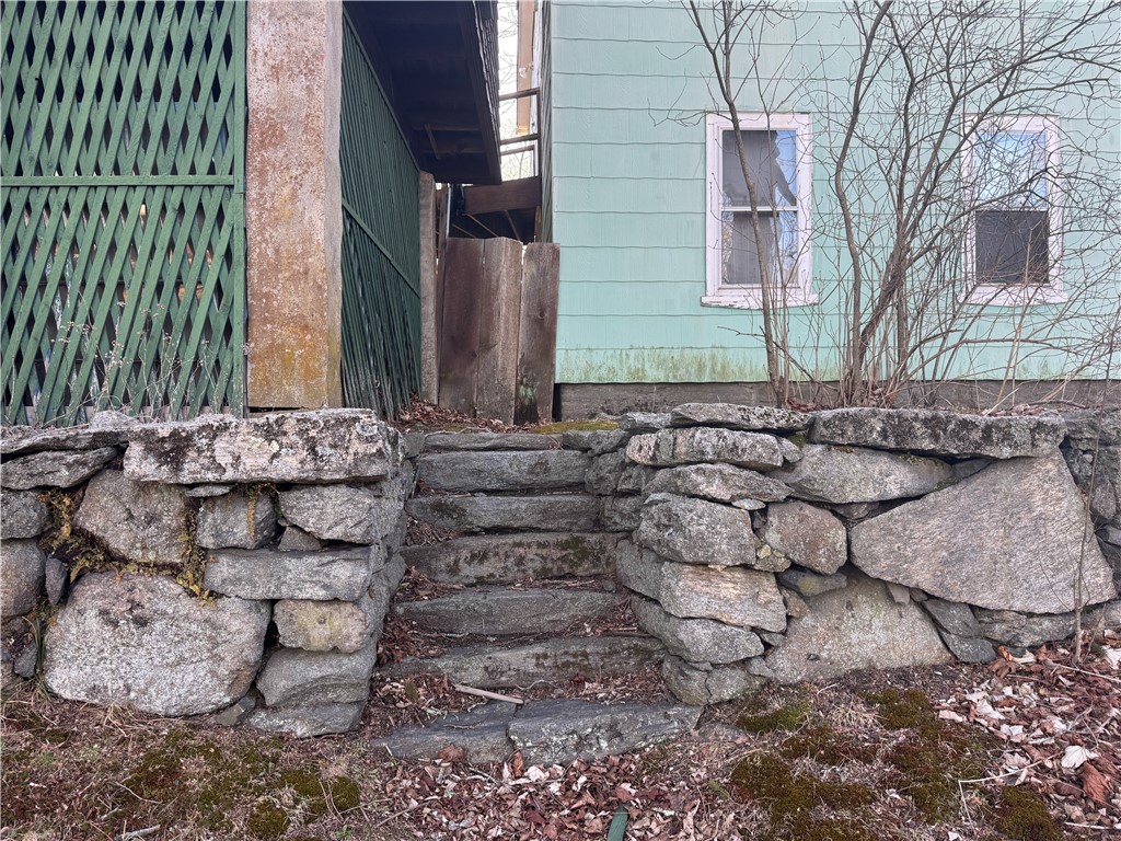 2733 Kingstown Road