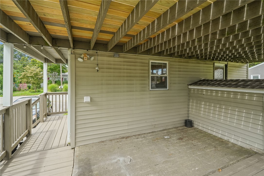 126 Lloyd Avenue