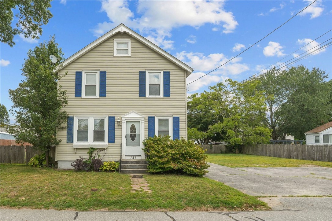 126 Lloyd Avenue