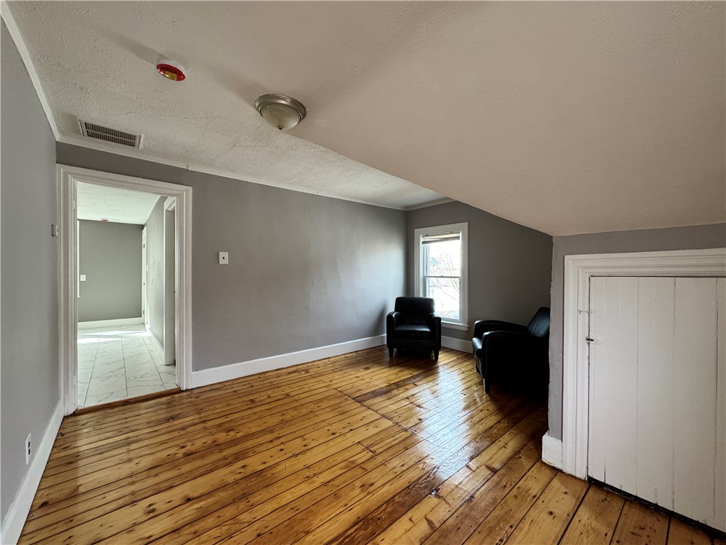 910 Atwells Avenue 3