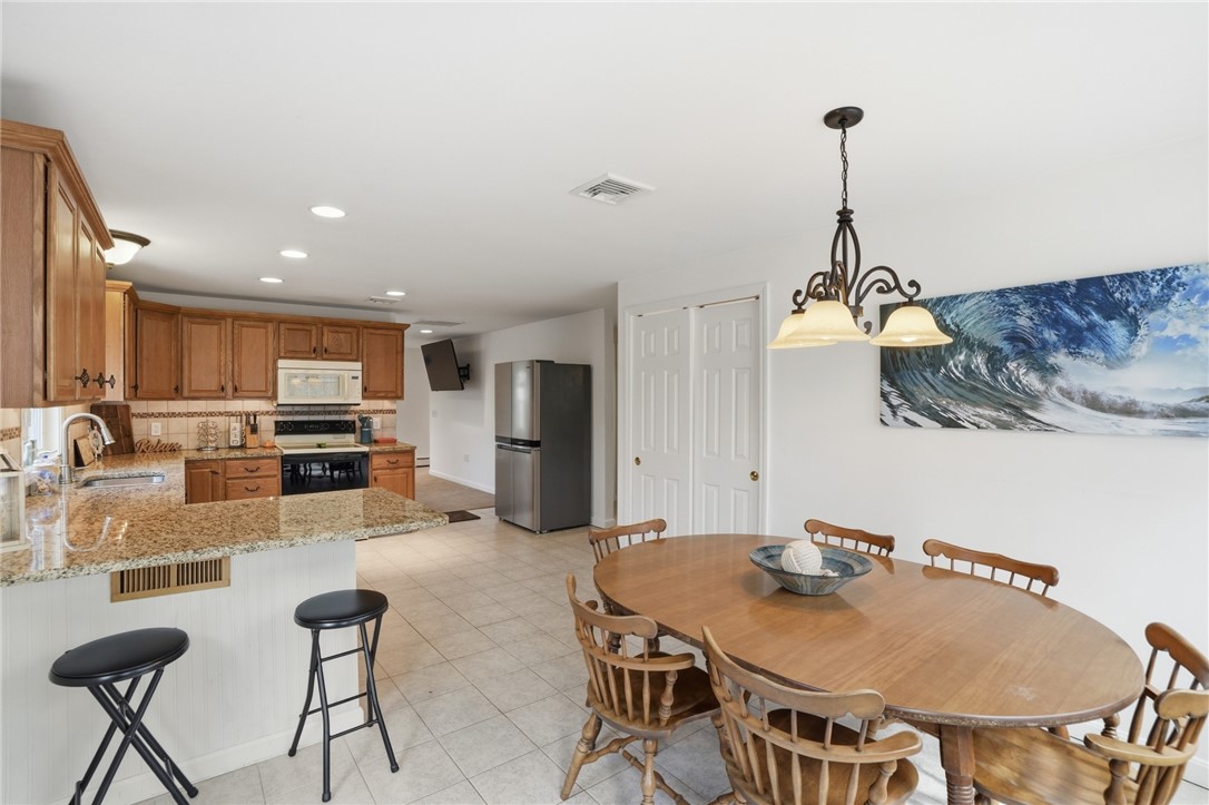 71 Rolling Hill Drive