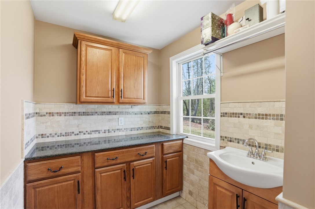 71 Rolling Hill Drive