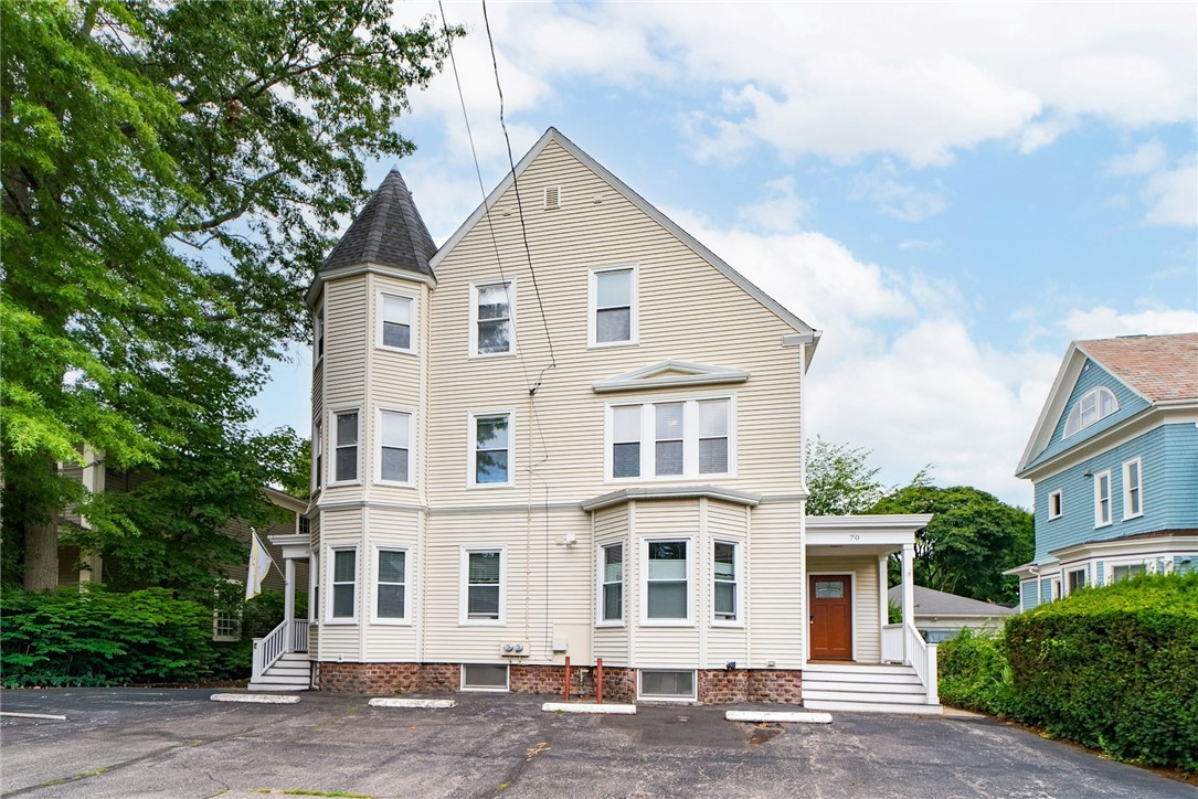 70 Humboldt Avenue