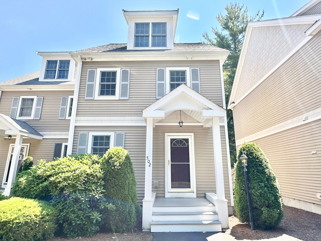 55 Williams St # 502