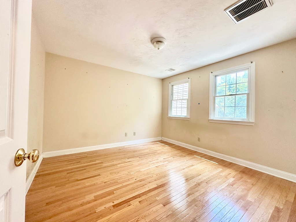 55 Williams St # 502