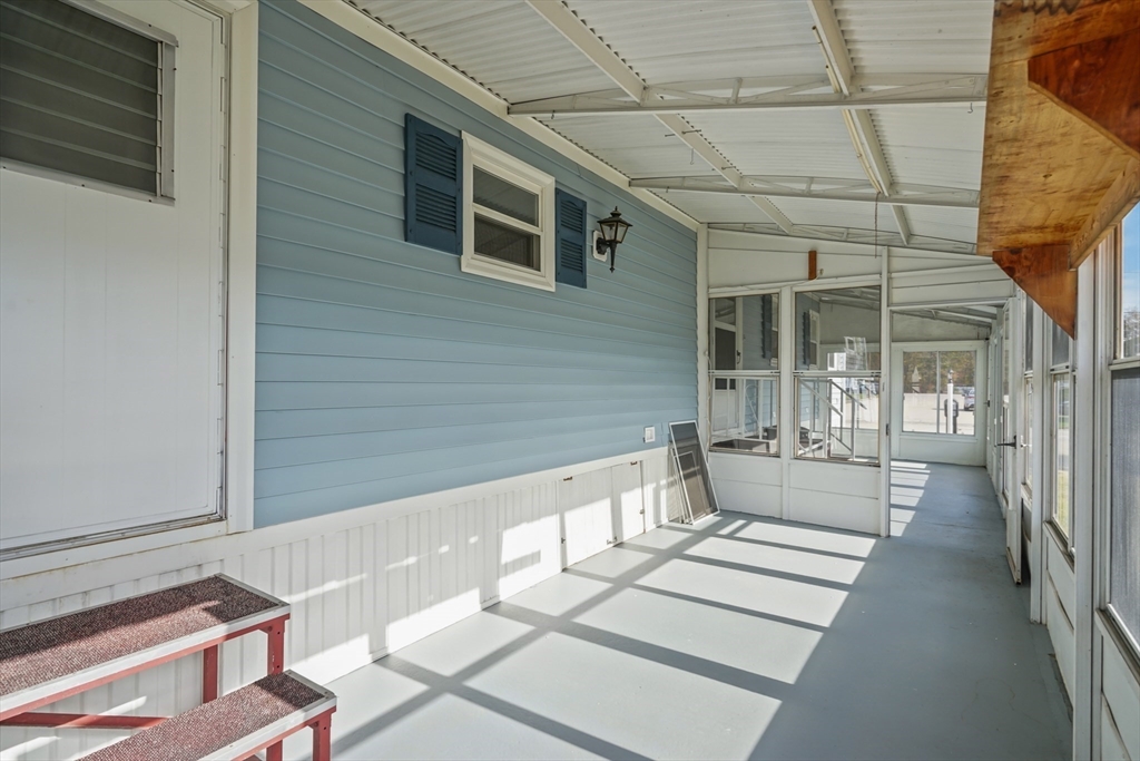 53 Liberty Dr, Attleboro