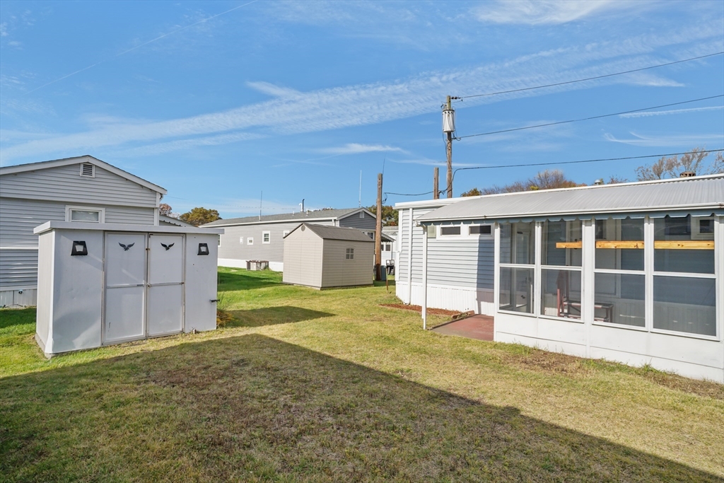 53 Liberty Dr, Attleboro