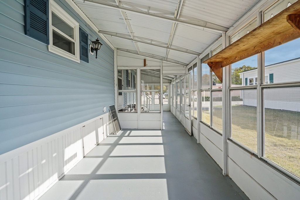 53 Liberty Dr, Attleboro