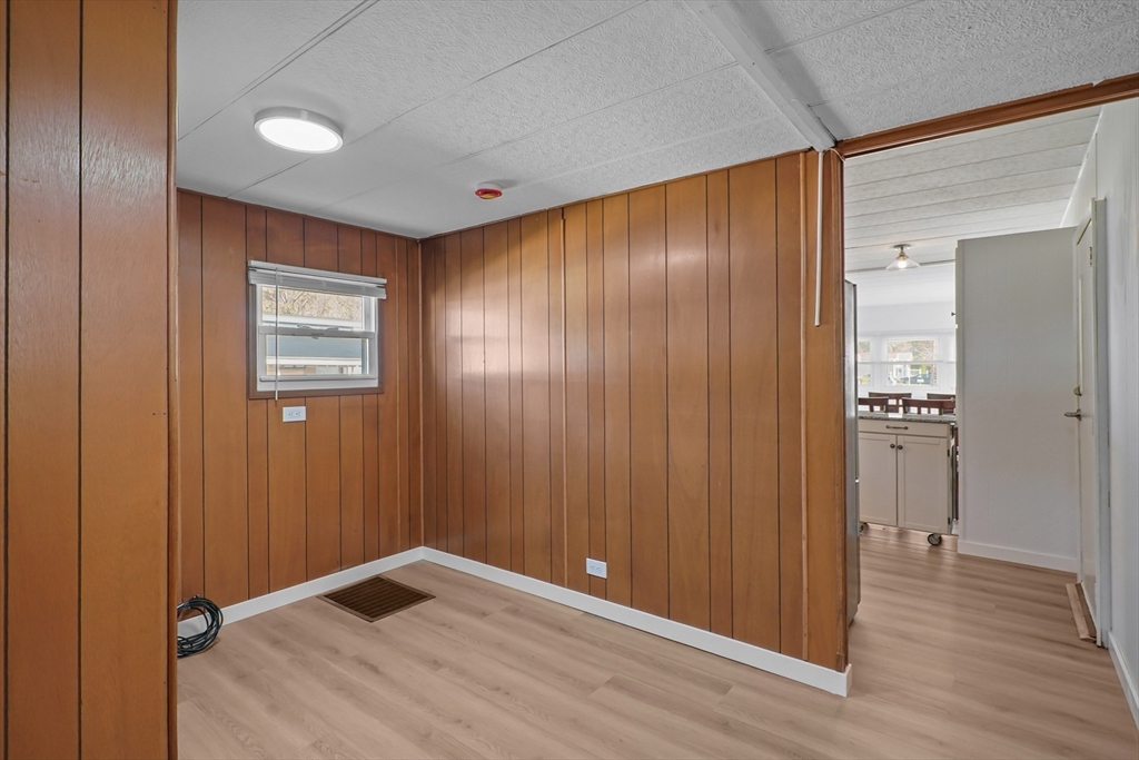 53 Liberty Dr, Attleboro