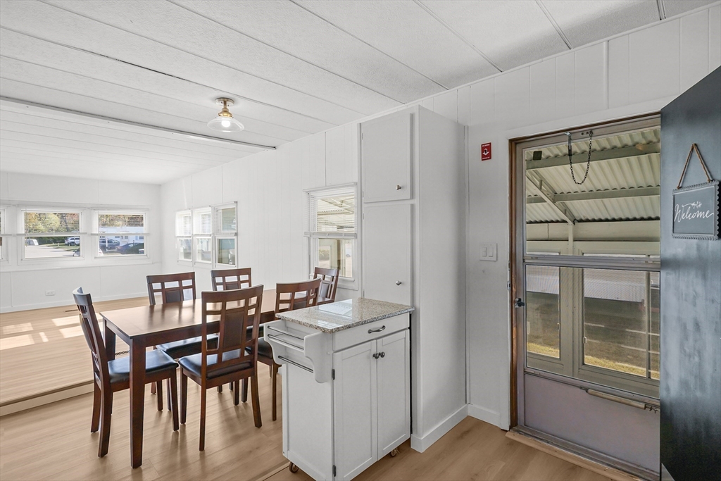 53 Liberty Dr, Attleboro