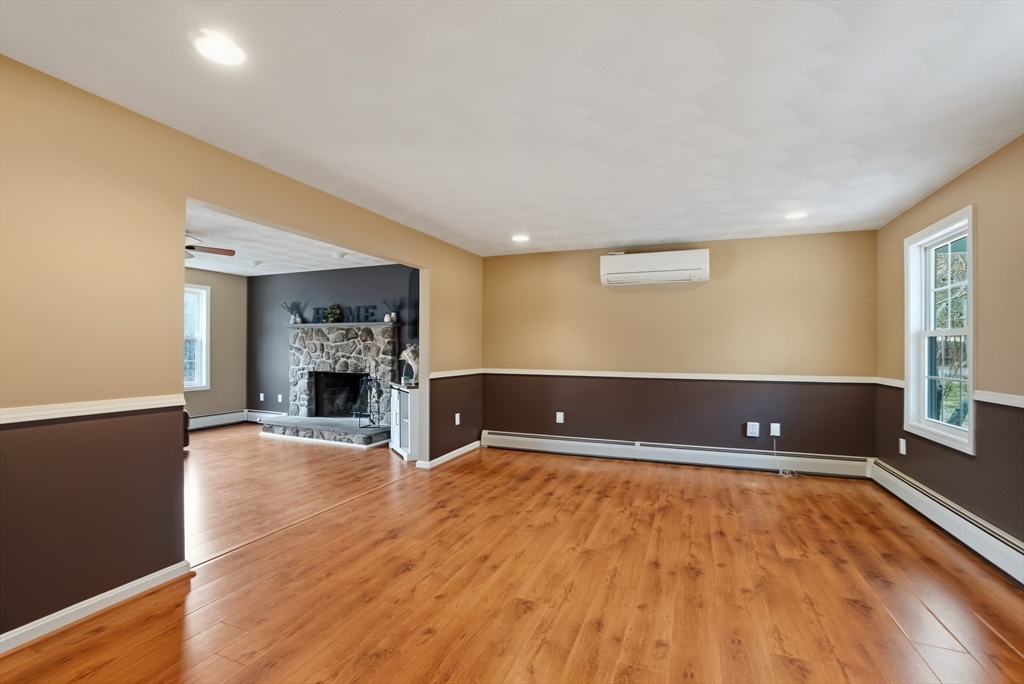 71 Rolling Hill Dr