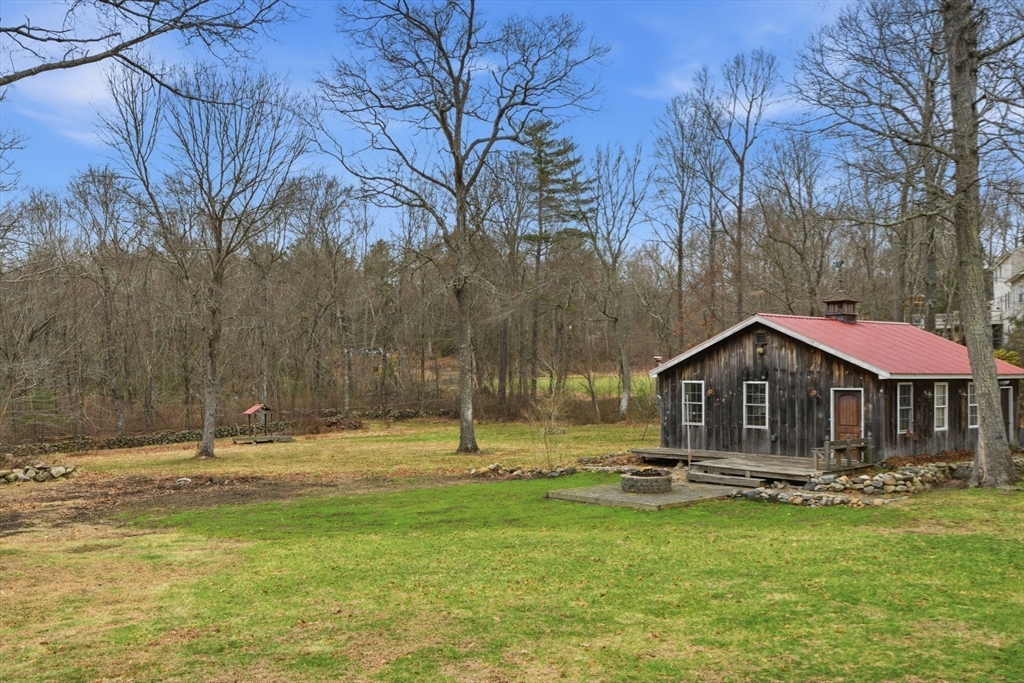 71 Rolling Hill Dr