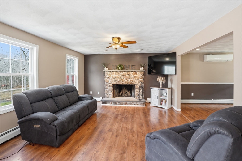 71 Rolling Hill Dr