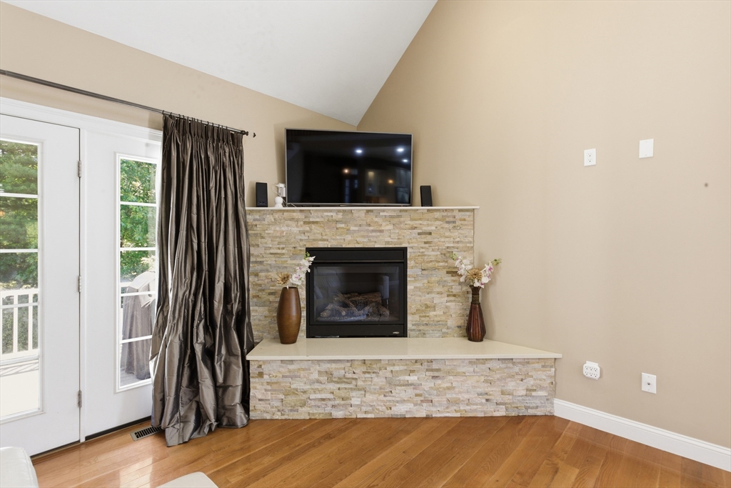 5 Charles View Ln # 5