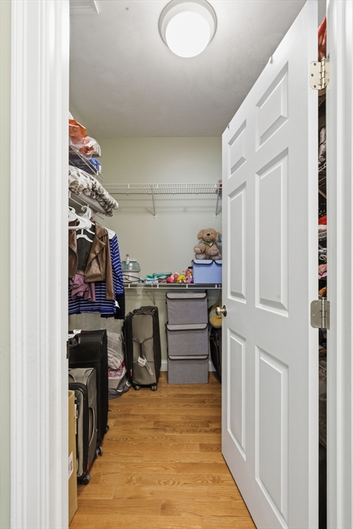 5 Charles View Ln # 5