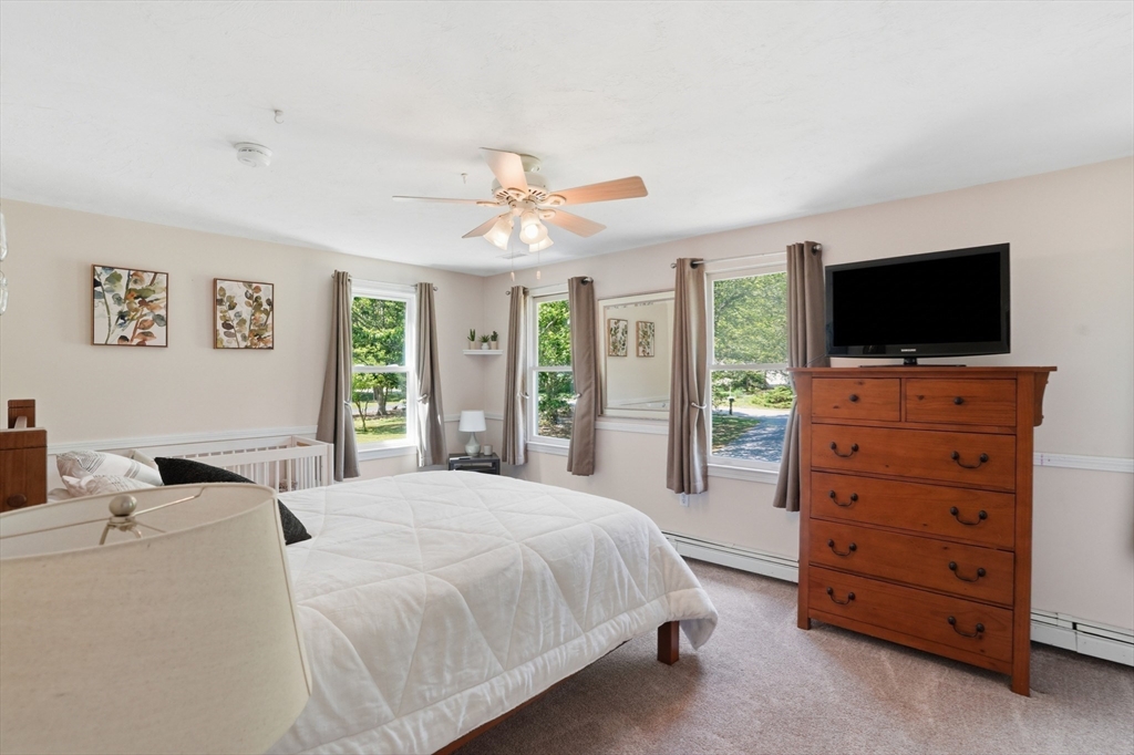 61 Stoney Weir Rd
