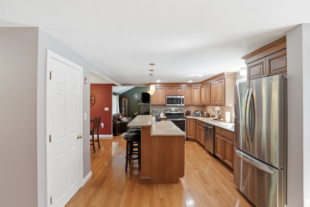 61 Stoney Weir Rd