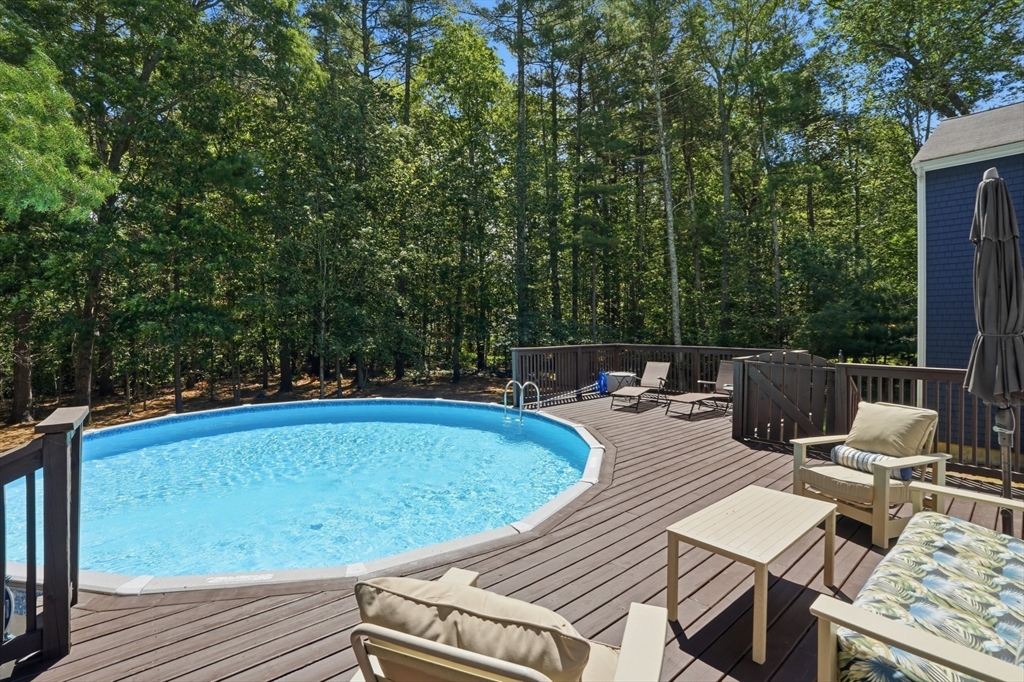 61 Stoney Weir Rd