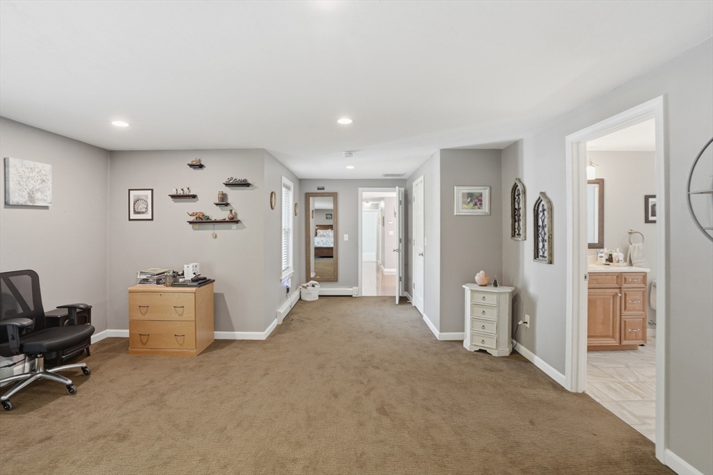 61 Stoney Weir Rd
