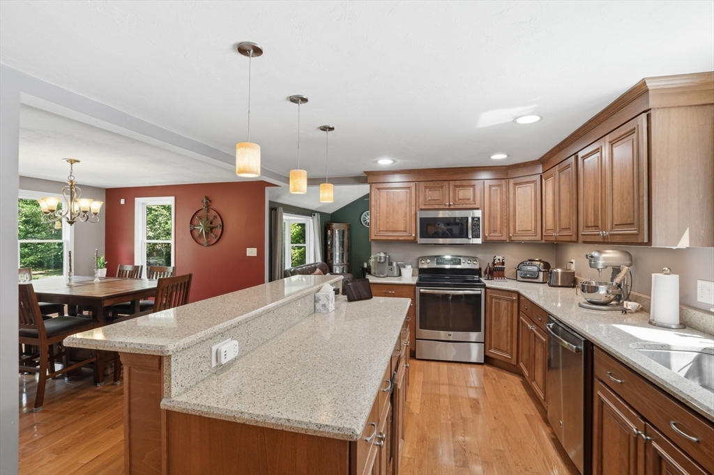 61 Stoney Weir Rd