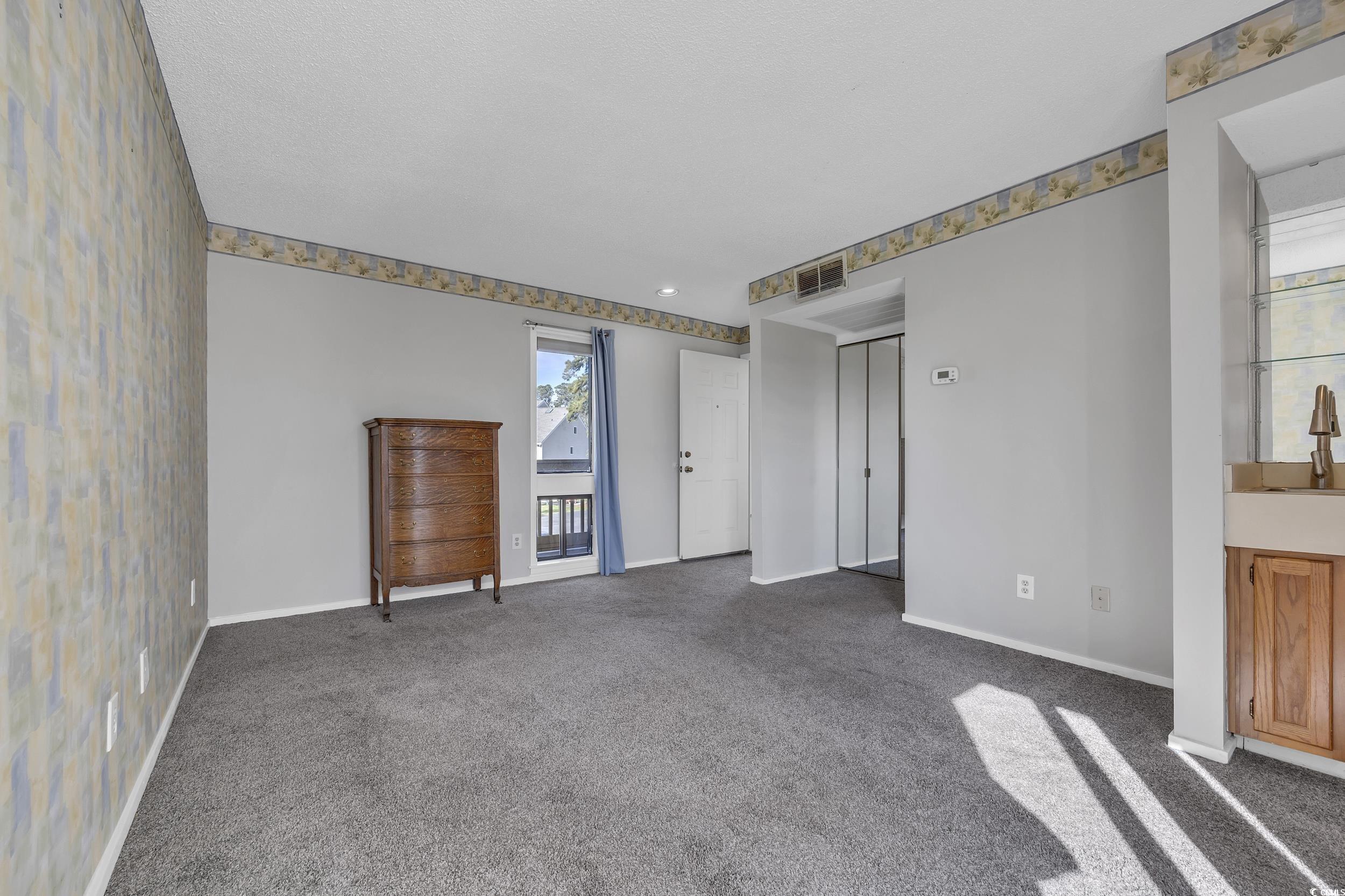 1025 Plantation Dr. W Unit: 25252