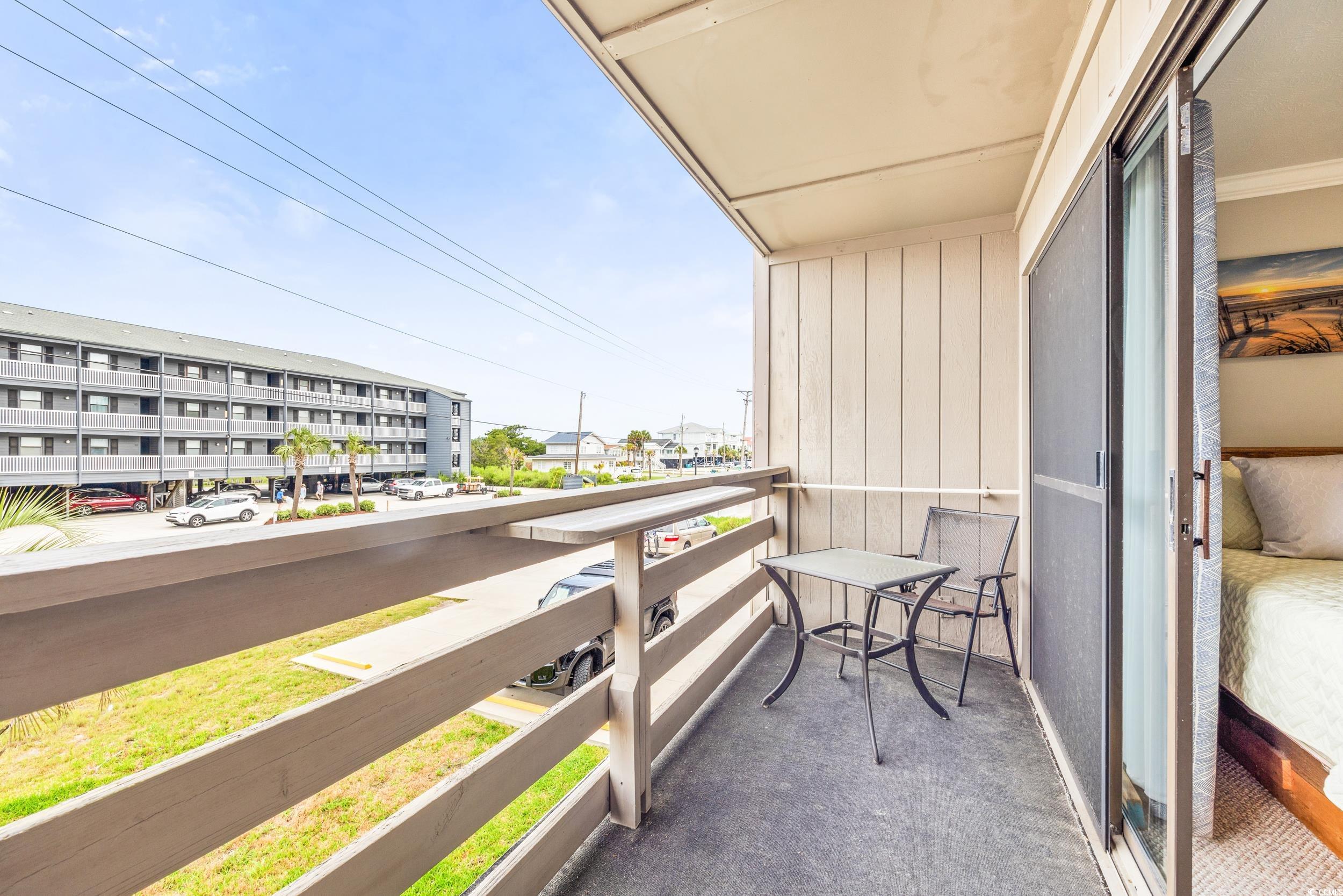 120 Dogwood Dr. N Unit: 101