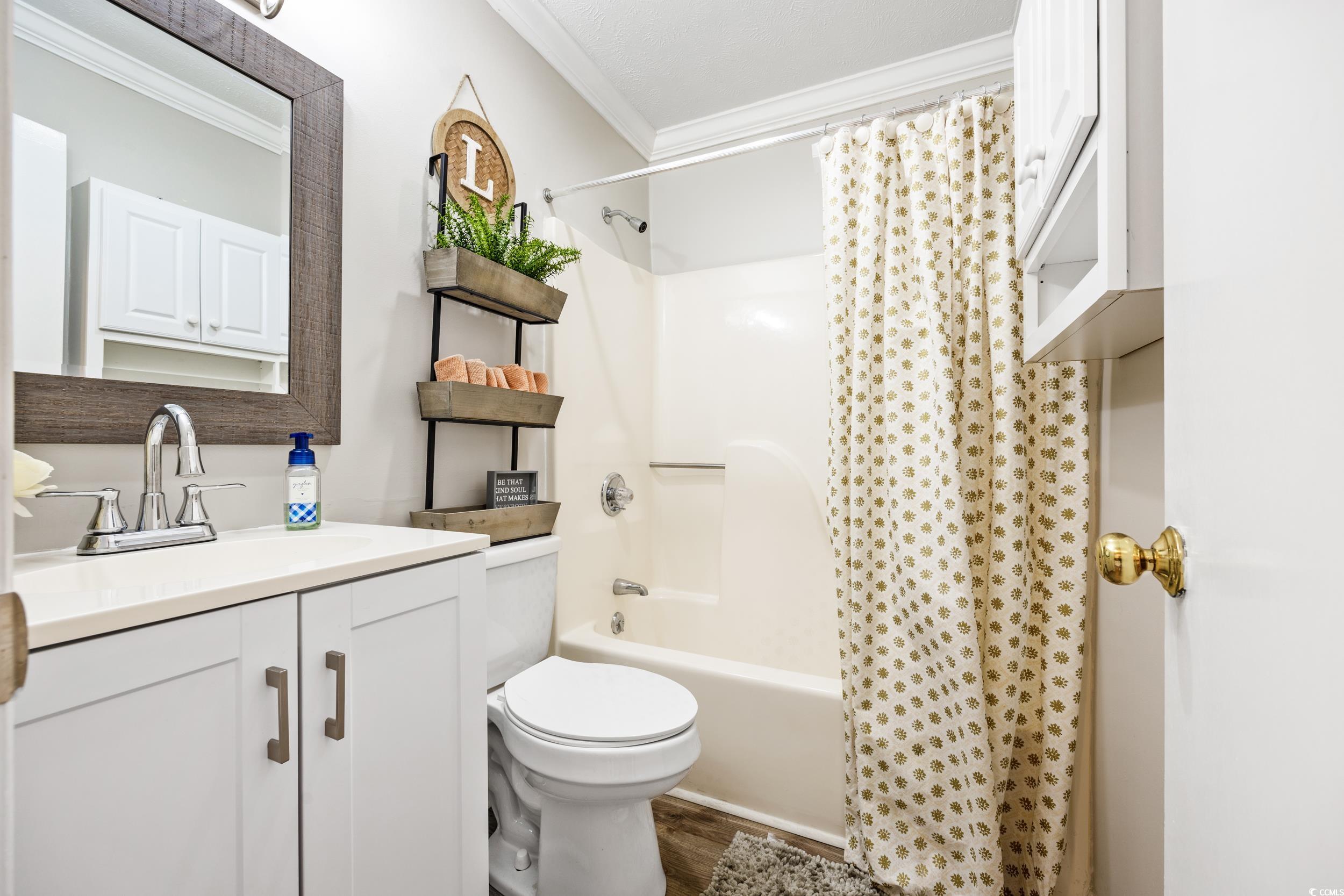 120 Dogwood Dr. N Unit: 101