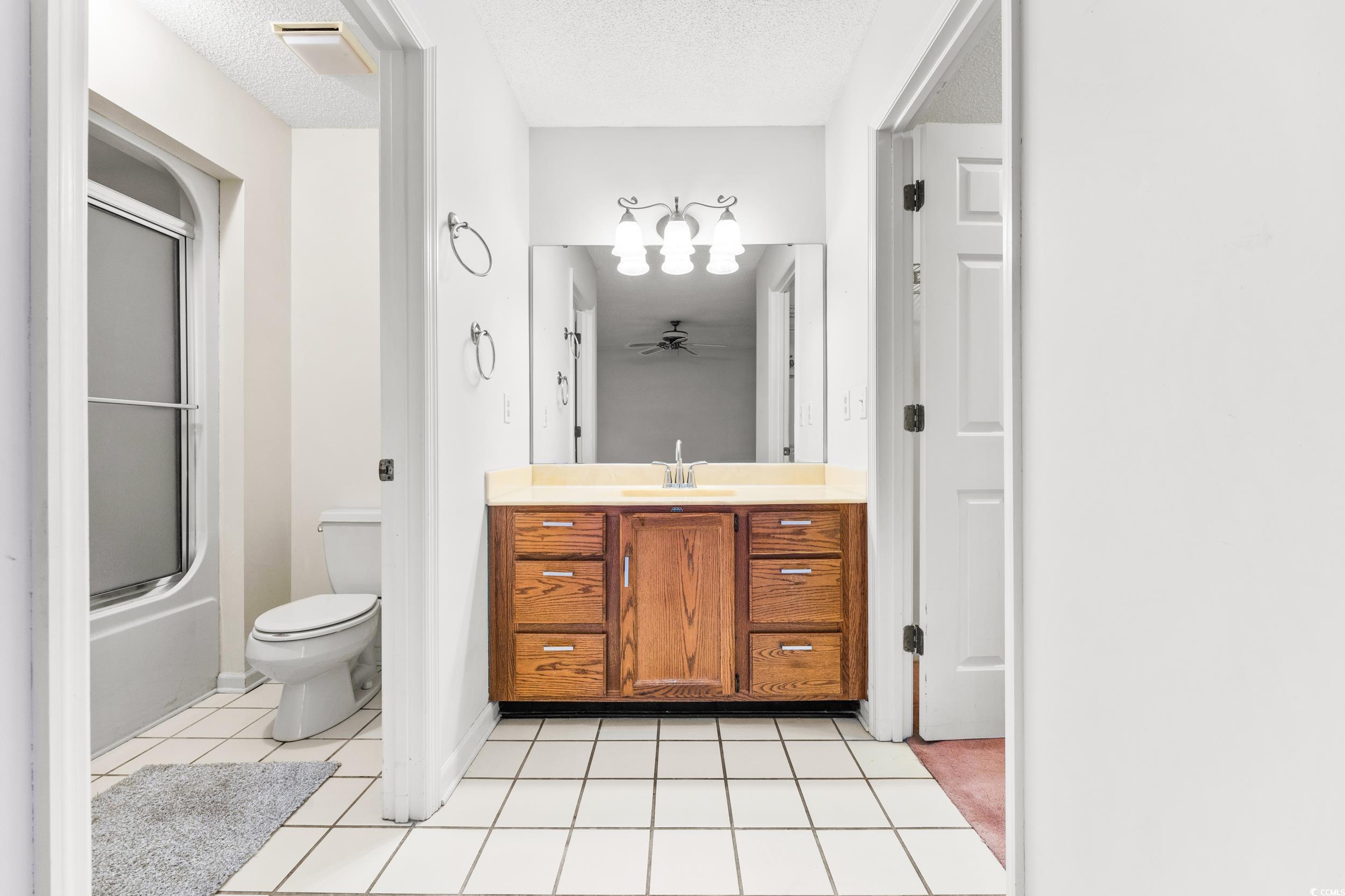 110 Boxwood Ln.