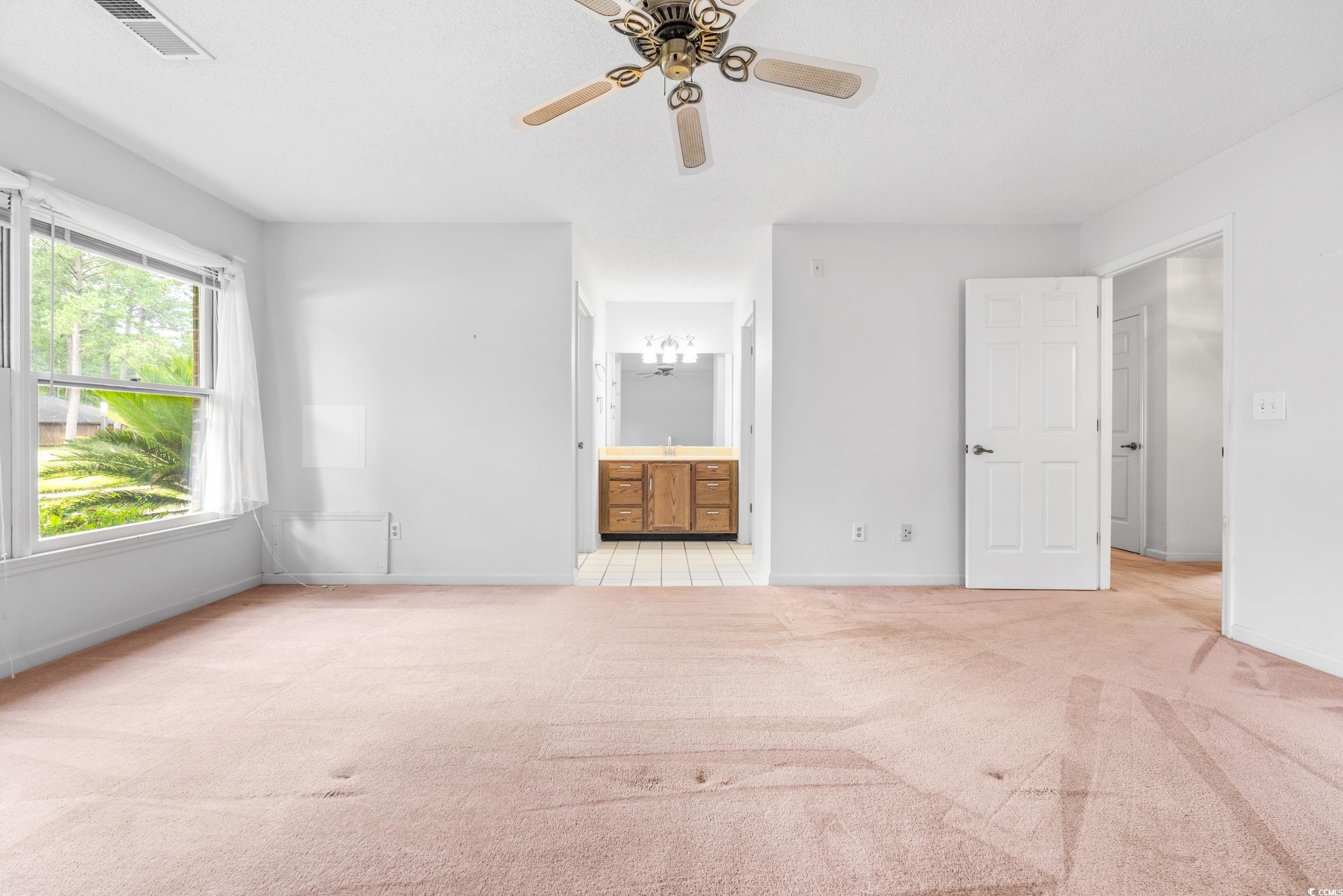 110 Boxwood Ln.