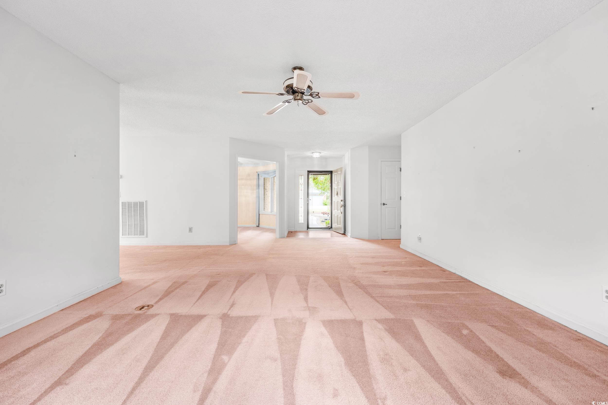 110 Boxwood Ln.