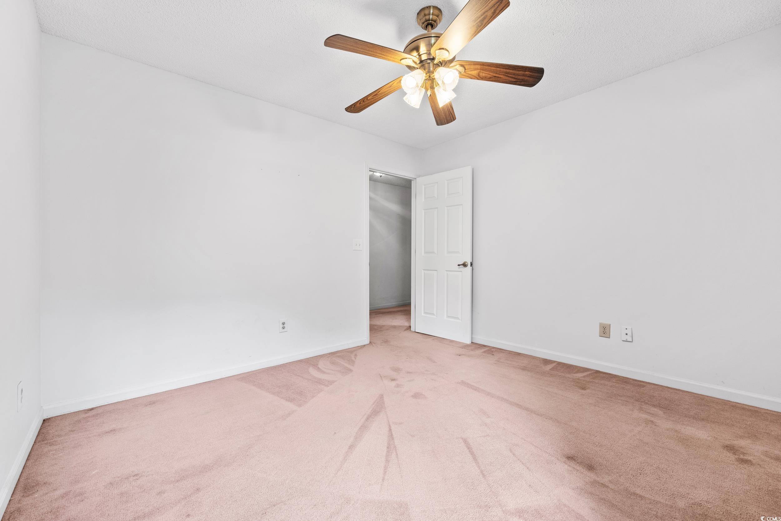 110 Boxwood Ln.